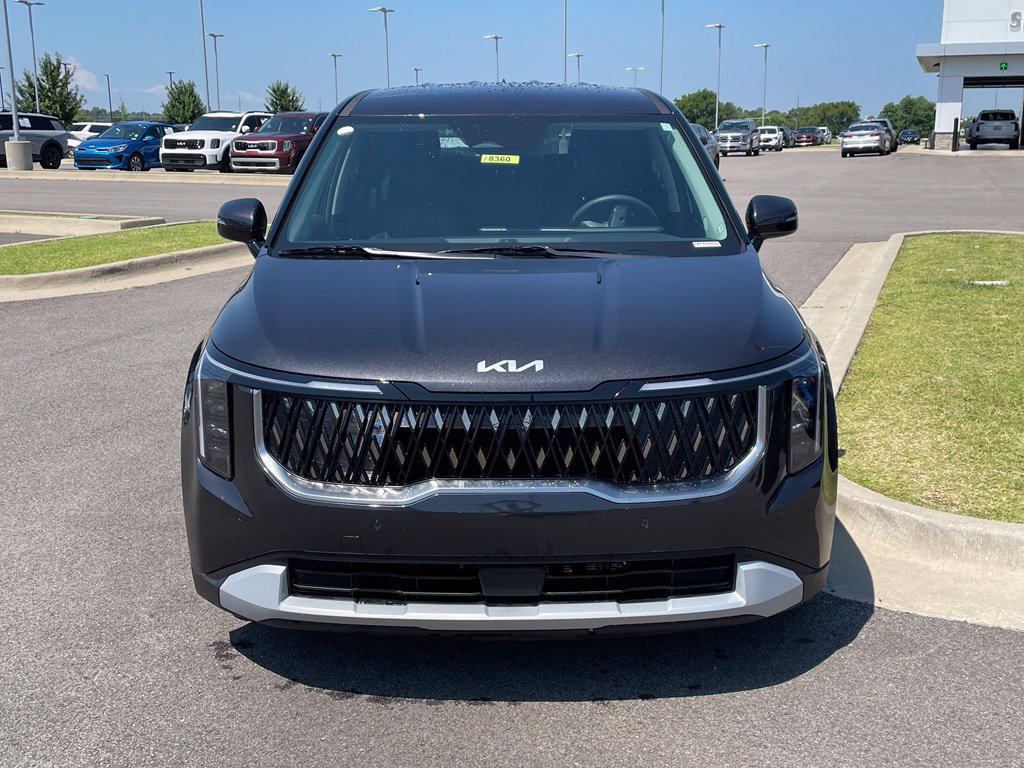 New 2026 Kia Carnival FWD image 2