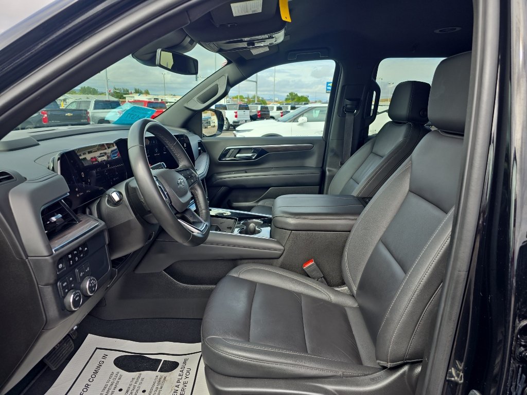 Certified 2025 Chevrolet Suburban Z71 AWD/4WD image 9