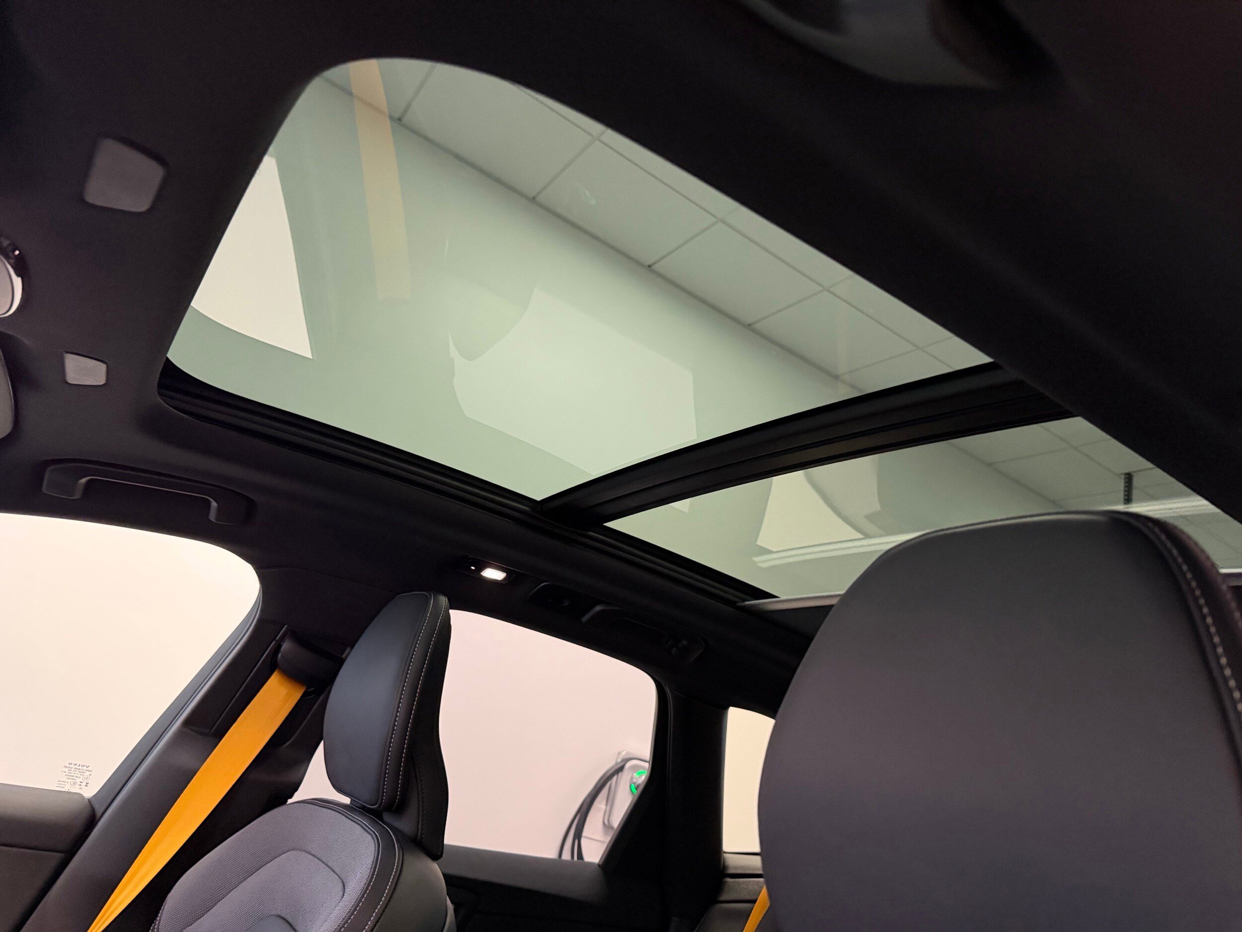 New 2026 Volvo XC60 T8 Polestar image 16