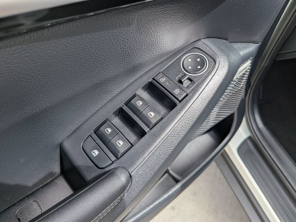 Certified 2026 Kia Seltos SX AWD/4WD image 20