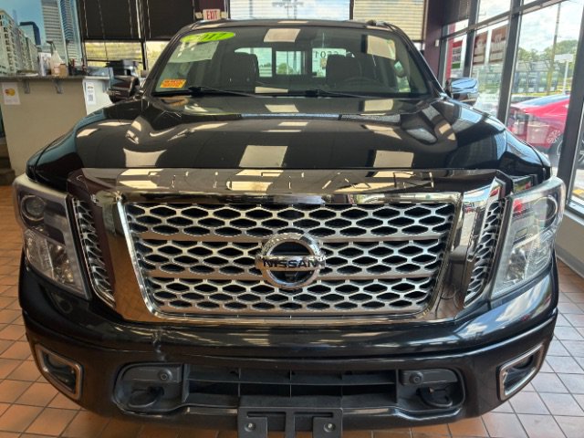 Used 2017 Nissan Titan Platinum Reserve RWD image 5