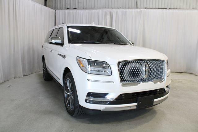 Used 2019 Lincoln Navigator Black Label w/ Cargo Package AWD/4WD image 38