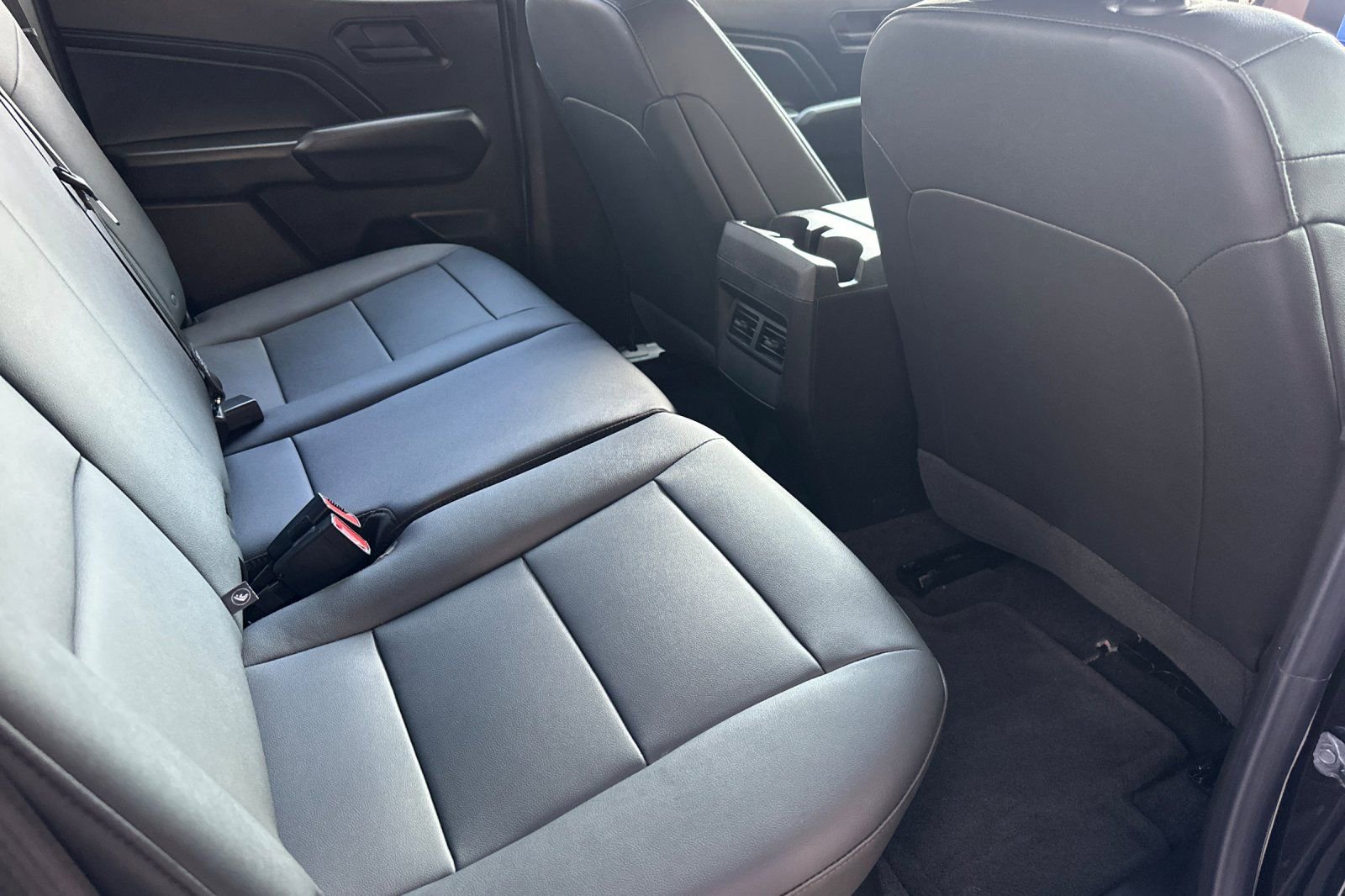 Used 2026 Chevrolet Colorado Trail Boss AWD/4WD image 18