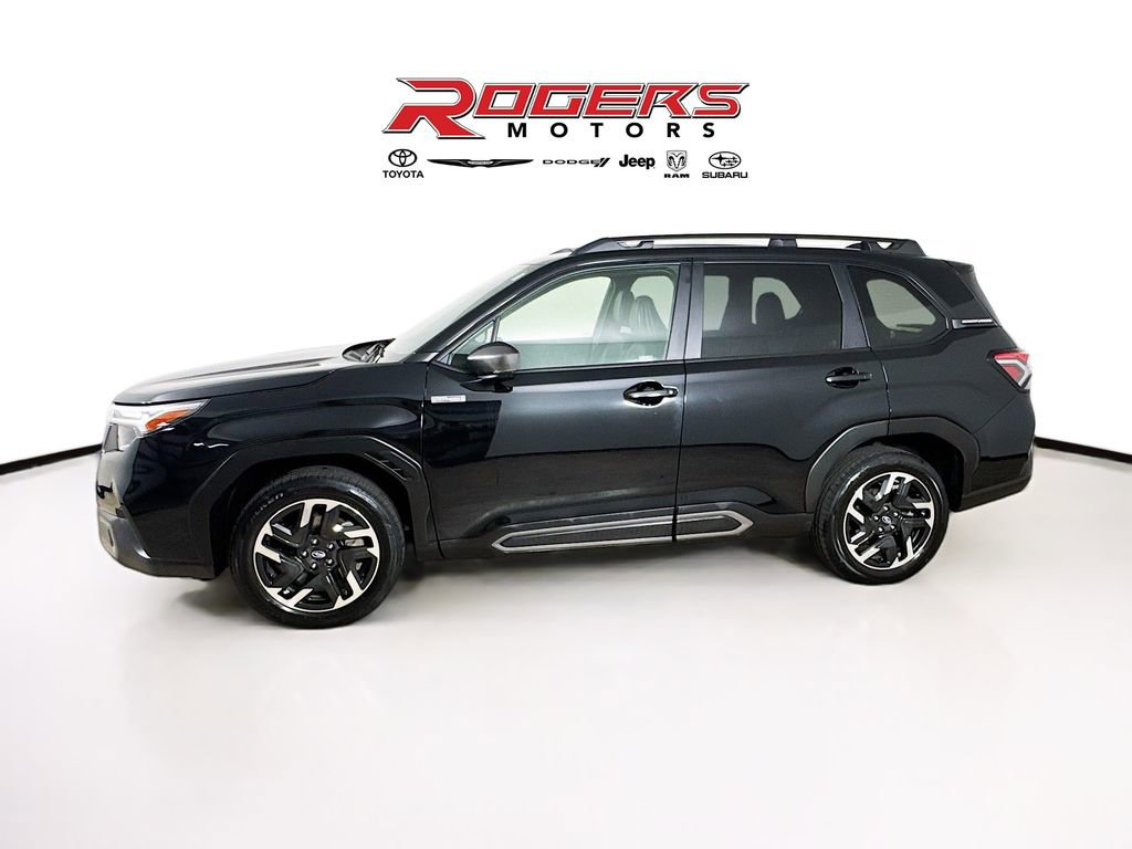 Certified 2025 Subaru Forester Limited w/ Popular Package AWD/4WD image 4