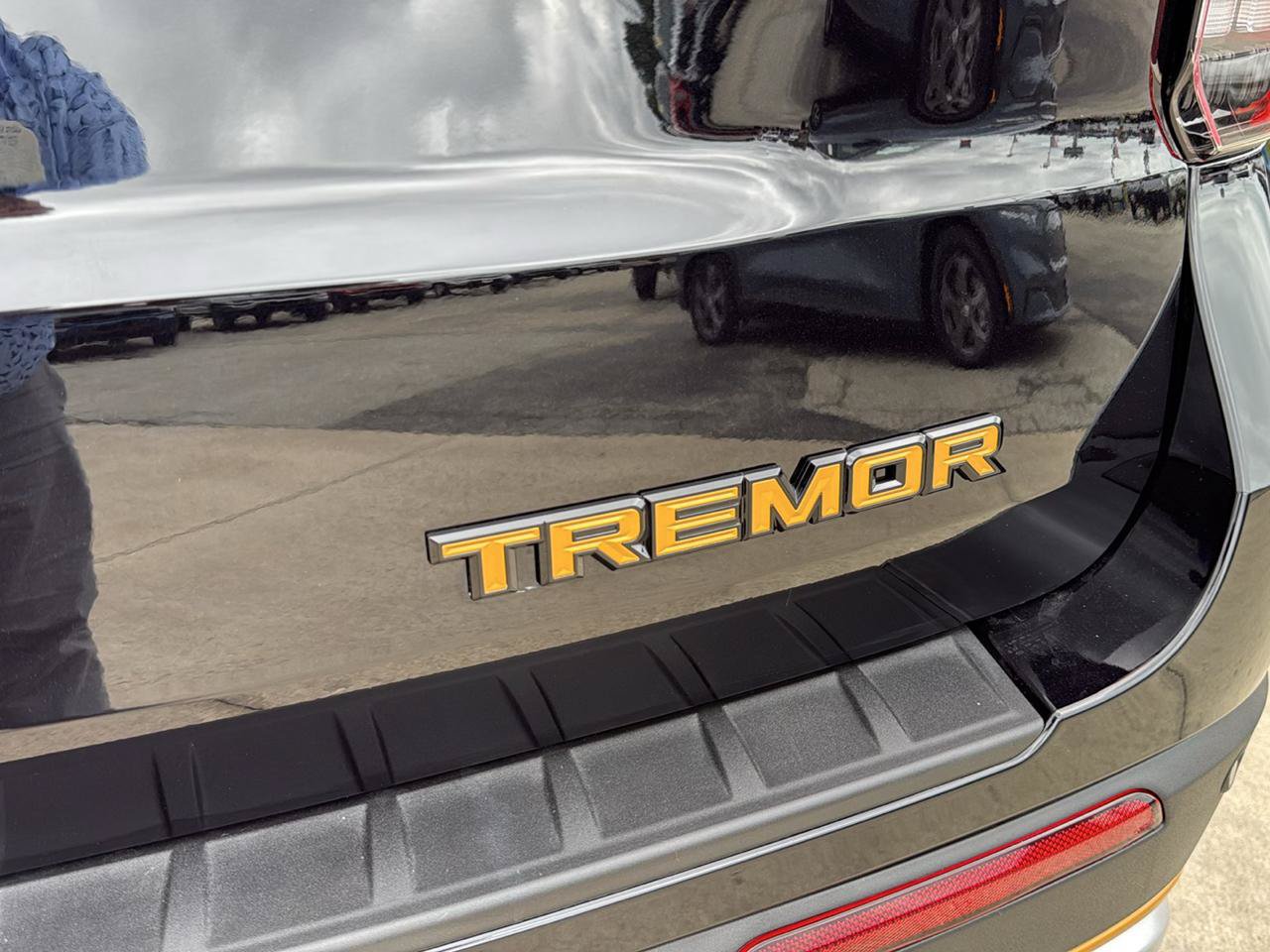 New 2026 Ford Explorer Tremor w/ Tremor Convenience Package AWD/4WD image 27