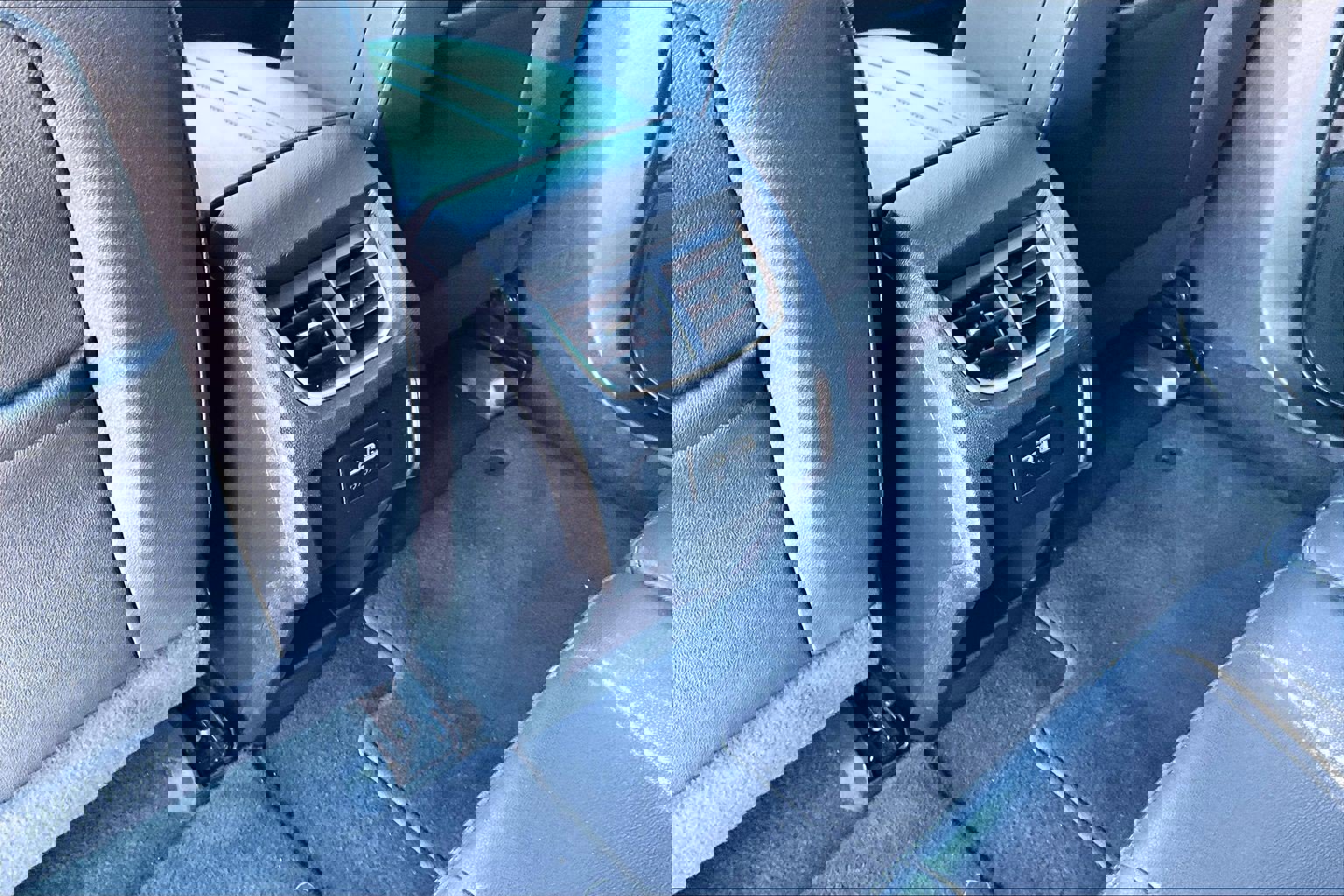 Used 2024 Chevrolet Blazer LT image 10