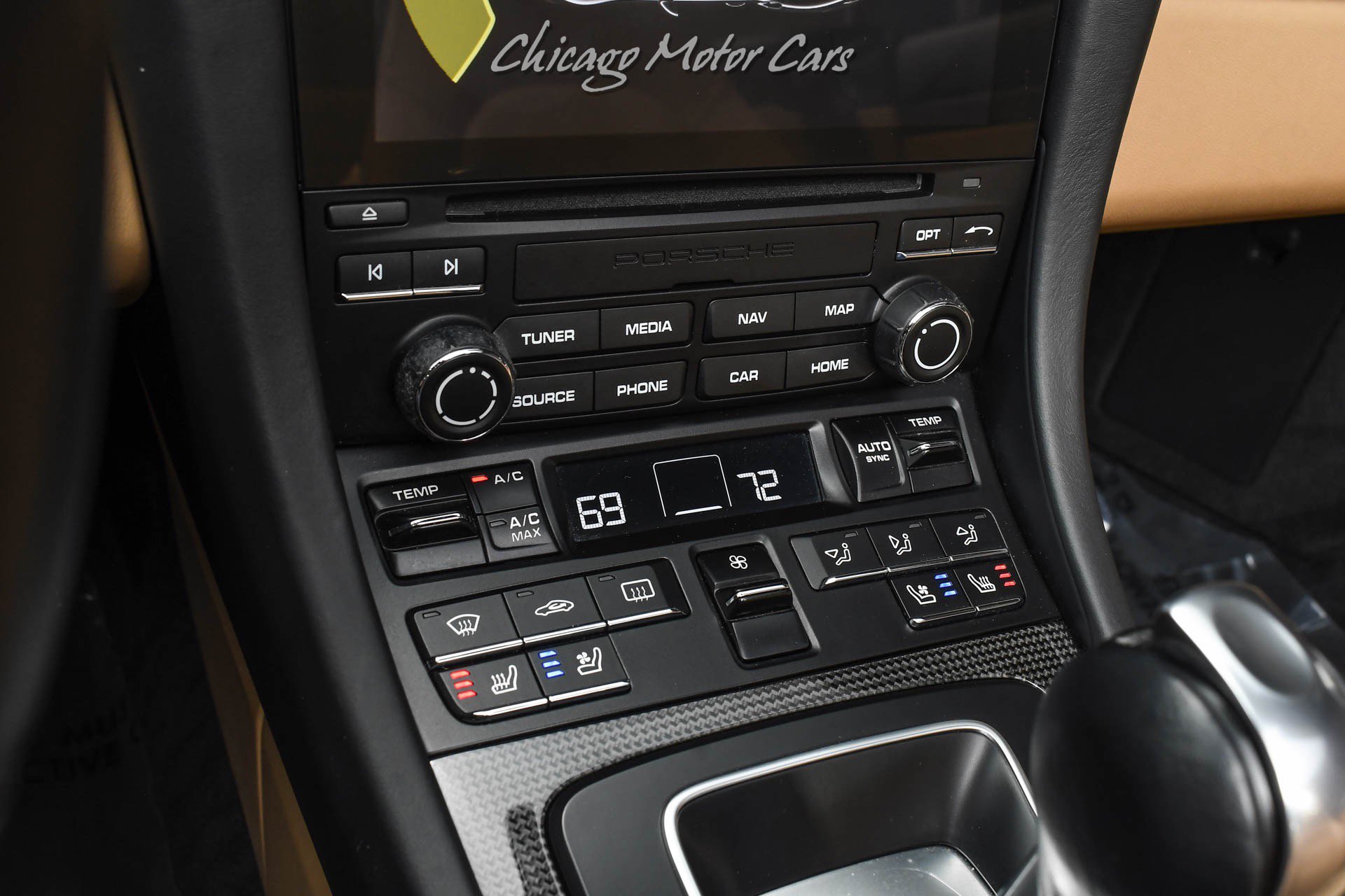 Used 2019 Porsche 911 Turbo S AWD/4WD image 17