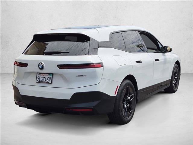 Used 2024 BMW iX xDrive50 w/ Convenience Package AWD/4WD image 5