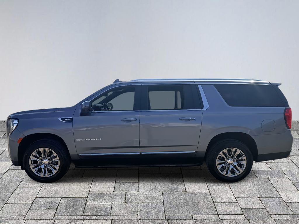 Used 2021 GMC Yukon XL Denali image 4