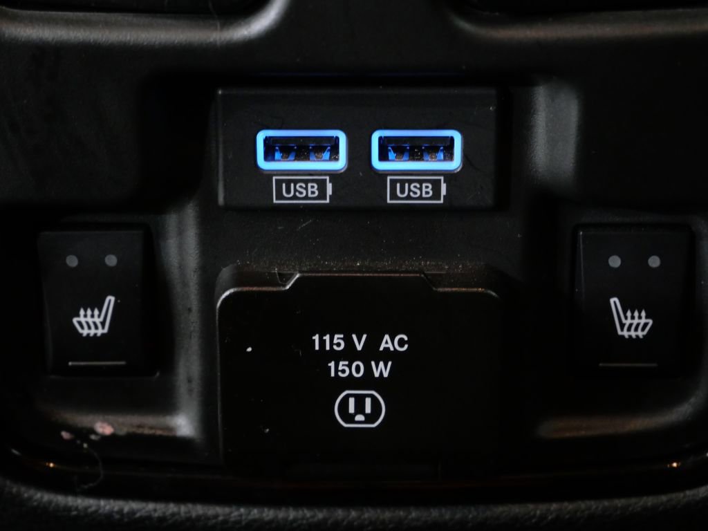 Used 2022 Dodge Durango R/T w/ Tow 'N Go Package image 27