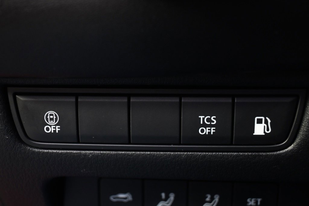 Certified 2025 MAZDA CX-50 2.5 Hybrid w/ Weather Package image 24