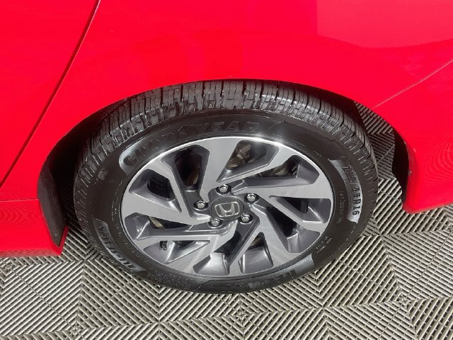 Used 2018 Honda Civic EX image 31