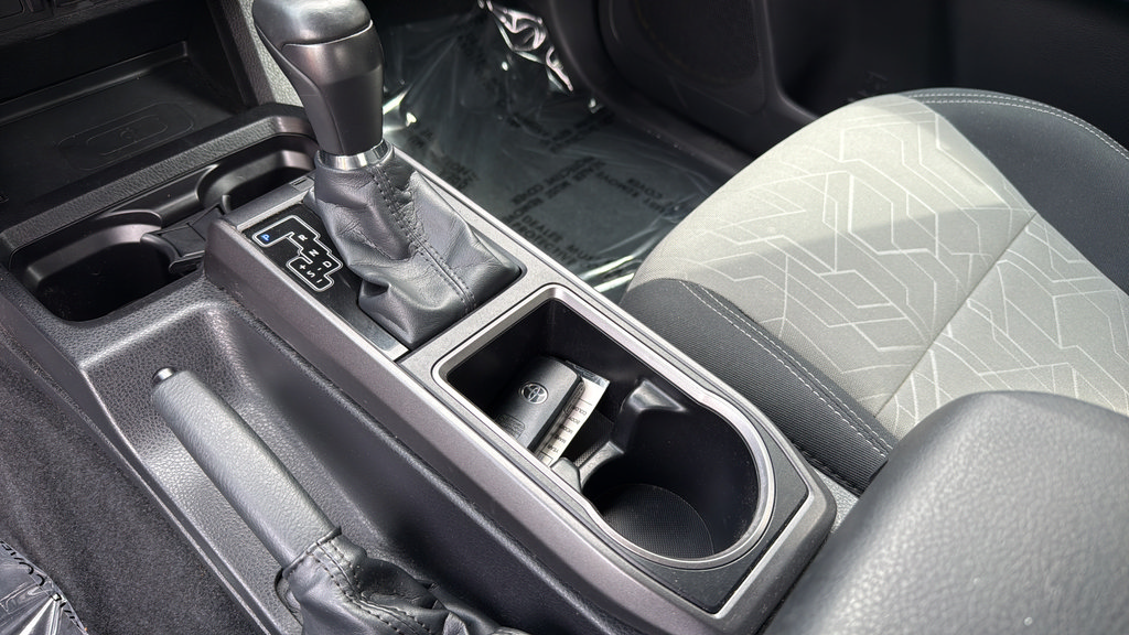 Used 2023 Toyota Tacoma TRD Off-Road AWD/4WD image 28