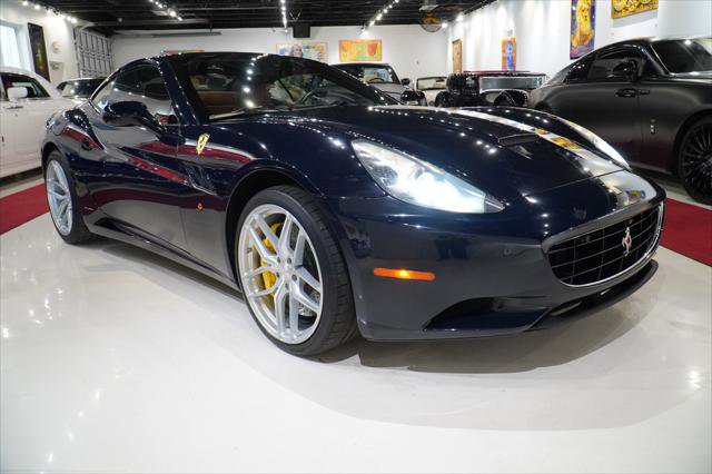 Used 2012 Ferrari California video 1