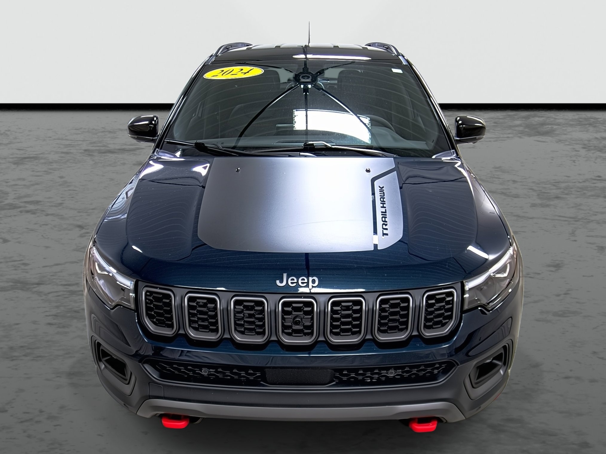 Used 2024 Jeep Compass Trailhawk w/ Trailhawk Elite Group image 6