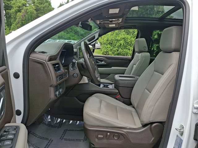 Used 2023 Chevrolet Tahoe LT w/ LT Signature Plus Package RWD image 13
