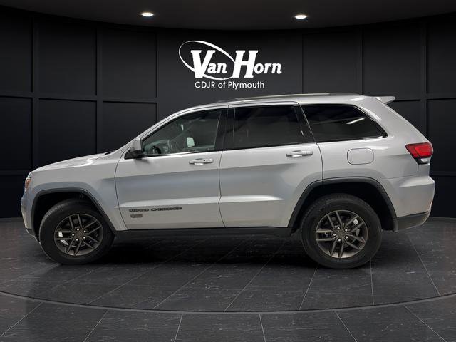 Used 2016 Jeep Grand Cherokee Laredo 75th Anniversary image 6