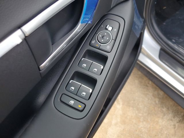 Used 2025 Hyundai Sonata SE image 16