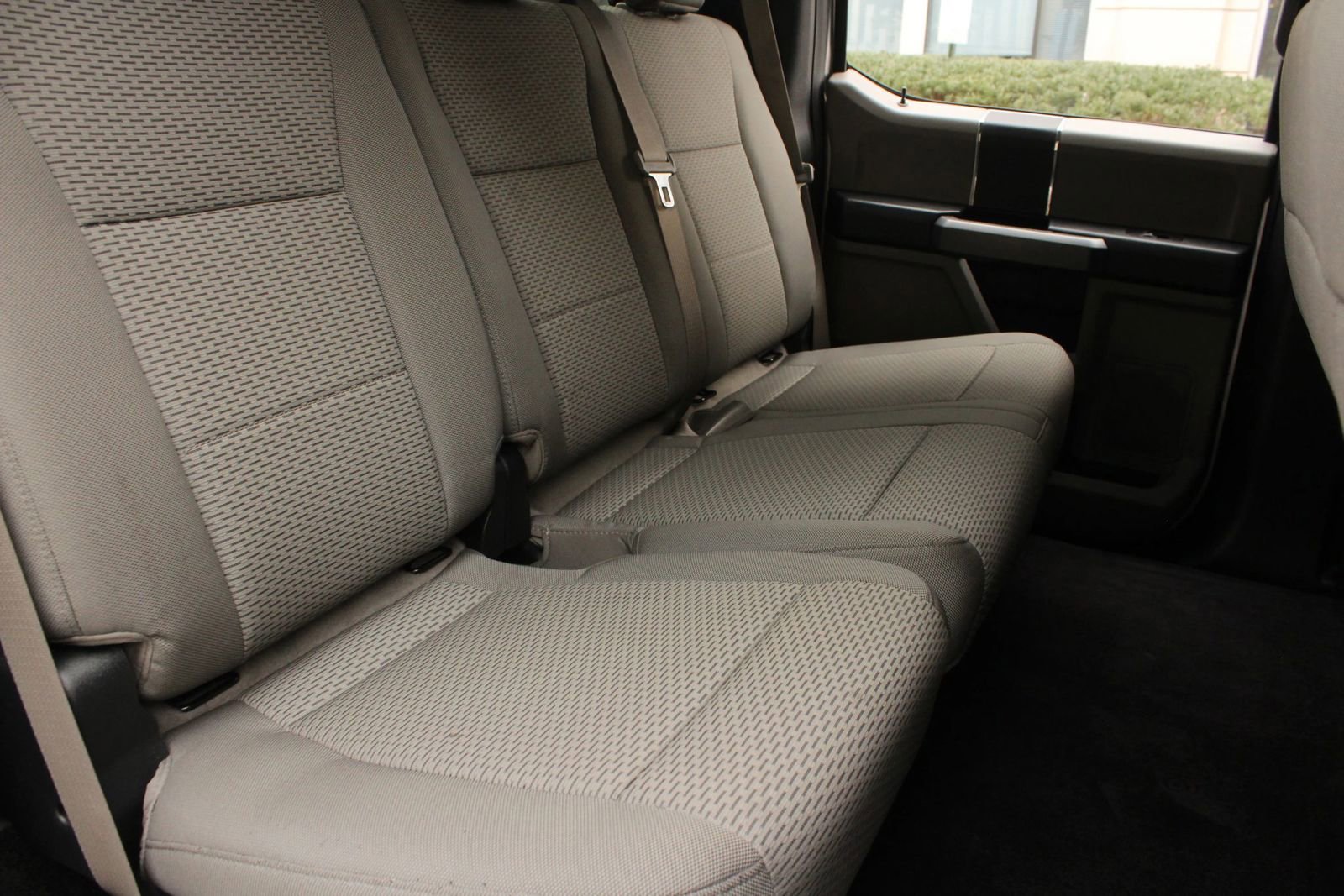 Used 2016 Ford F150 XLT AWD/4WD image 25