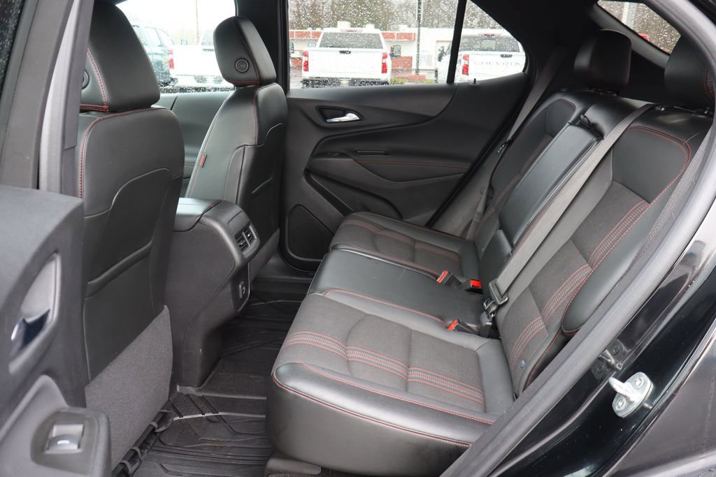 Used 2023 Chevrolet Equinox RS image 21