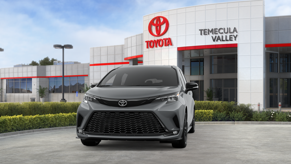 New 2026 Toyota Sienna XSE FWD image 21