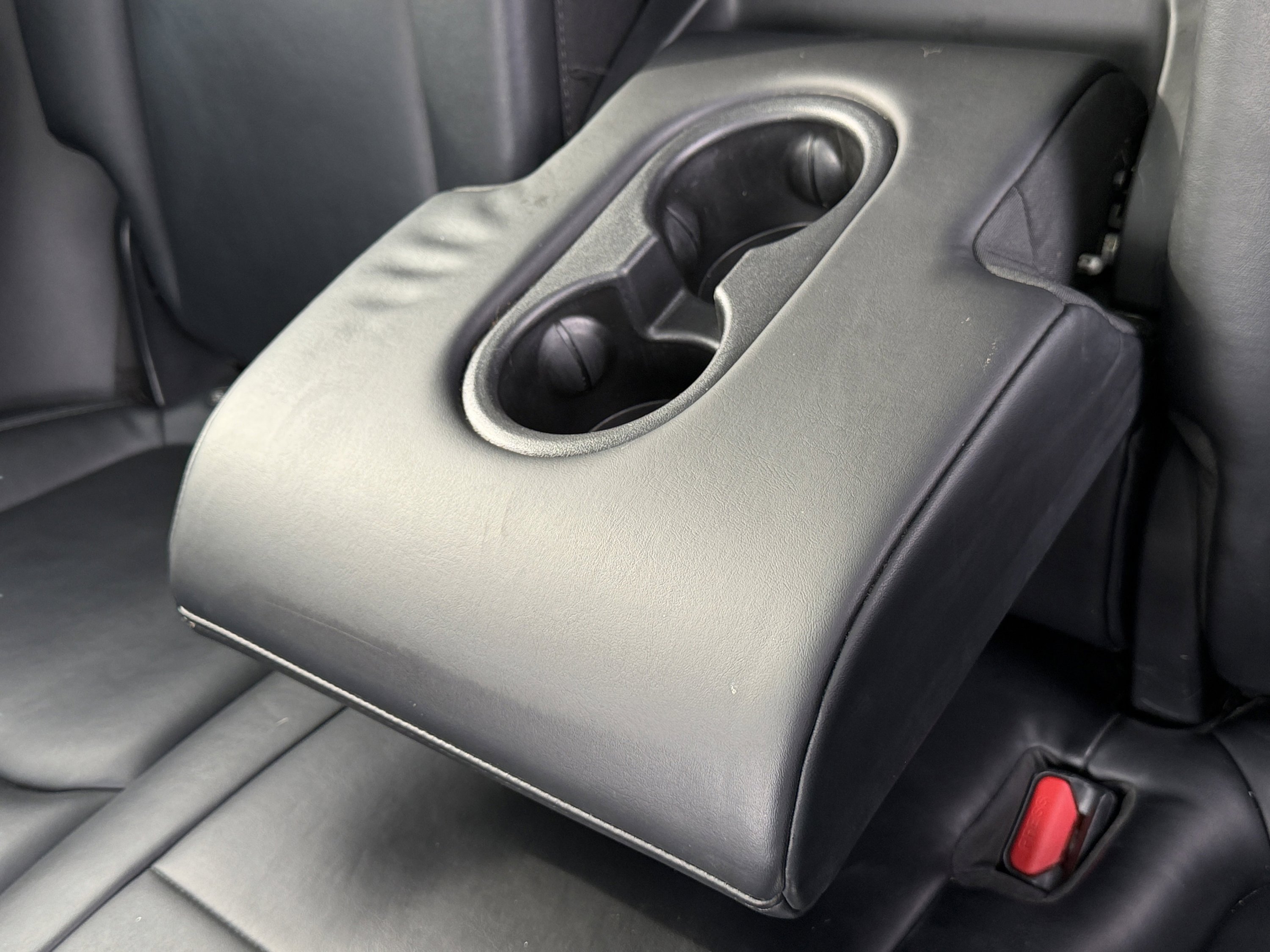 Used 2021 Tesla Model Y Long Range image 27