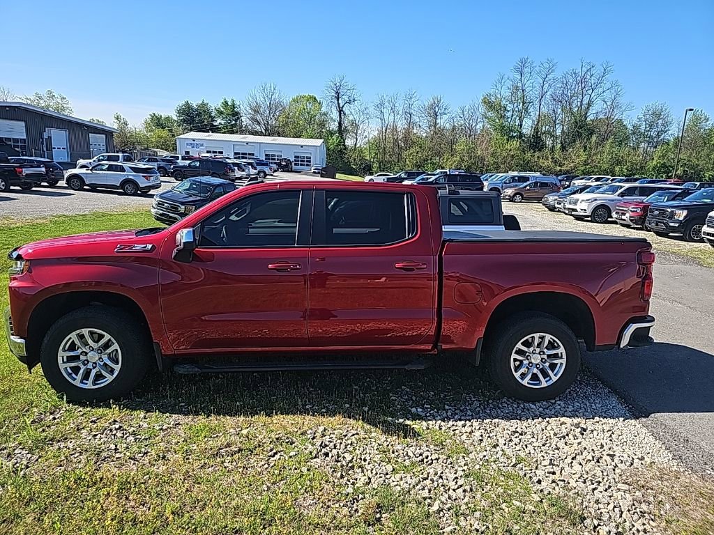 Used 2022 Chevrolet Silverado 1500 LT image 6