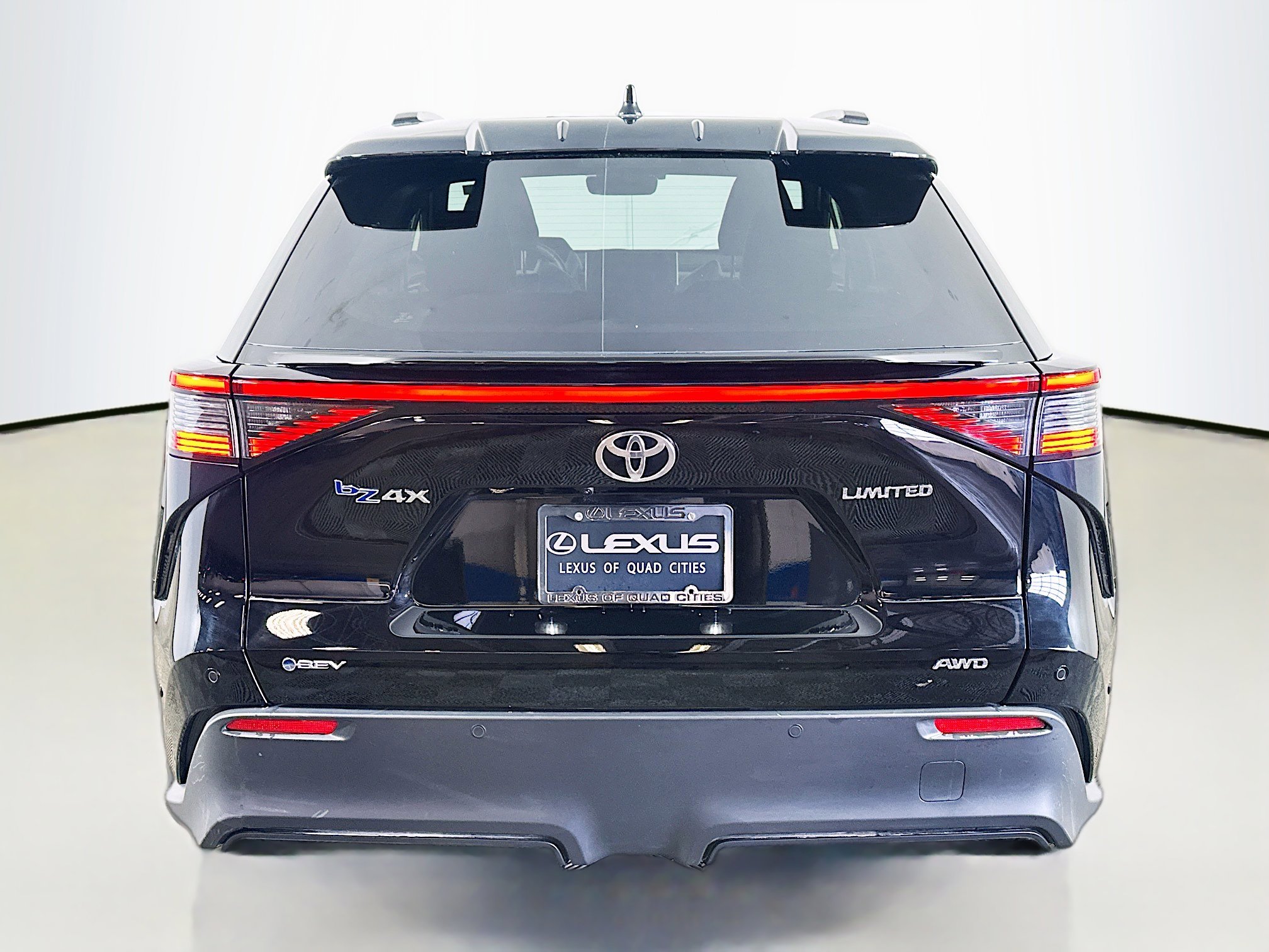 Used 2024 Toyota bZ4X Limited w/ Weather Package image 6