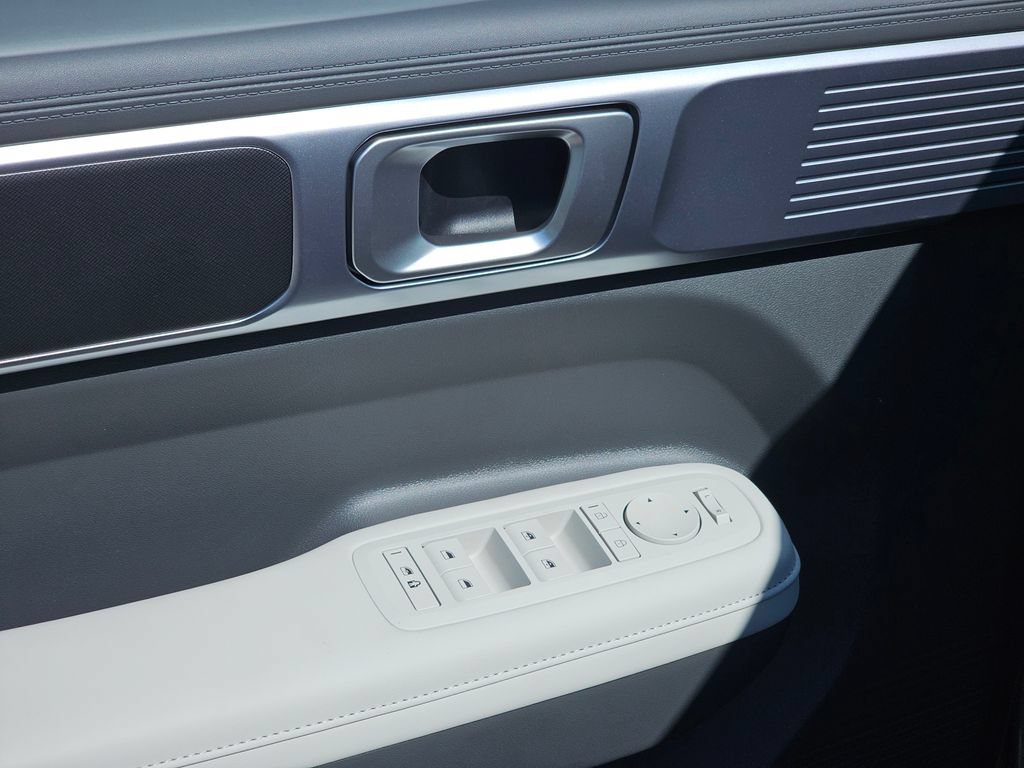 New 2026 Hyundai Santa Fe SEL AWD/4WD image 11