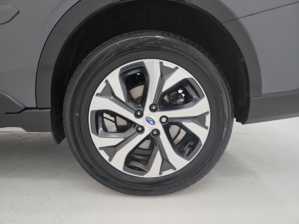 Used 2020 Subaru Outback Touring AWD/4WD image 52