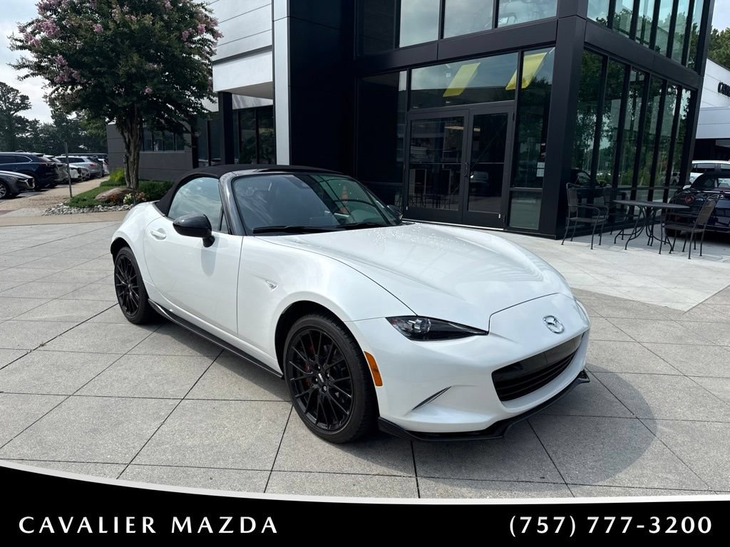 Certified 2022 MAZDA MX-5 Miata Club w/ Brembo/BBS Recaro Package RWD image 1
