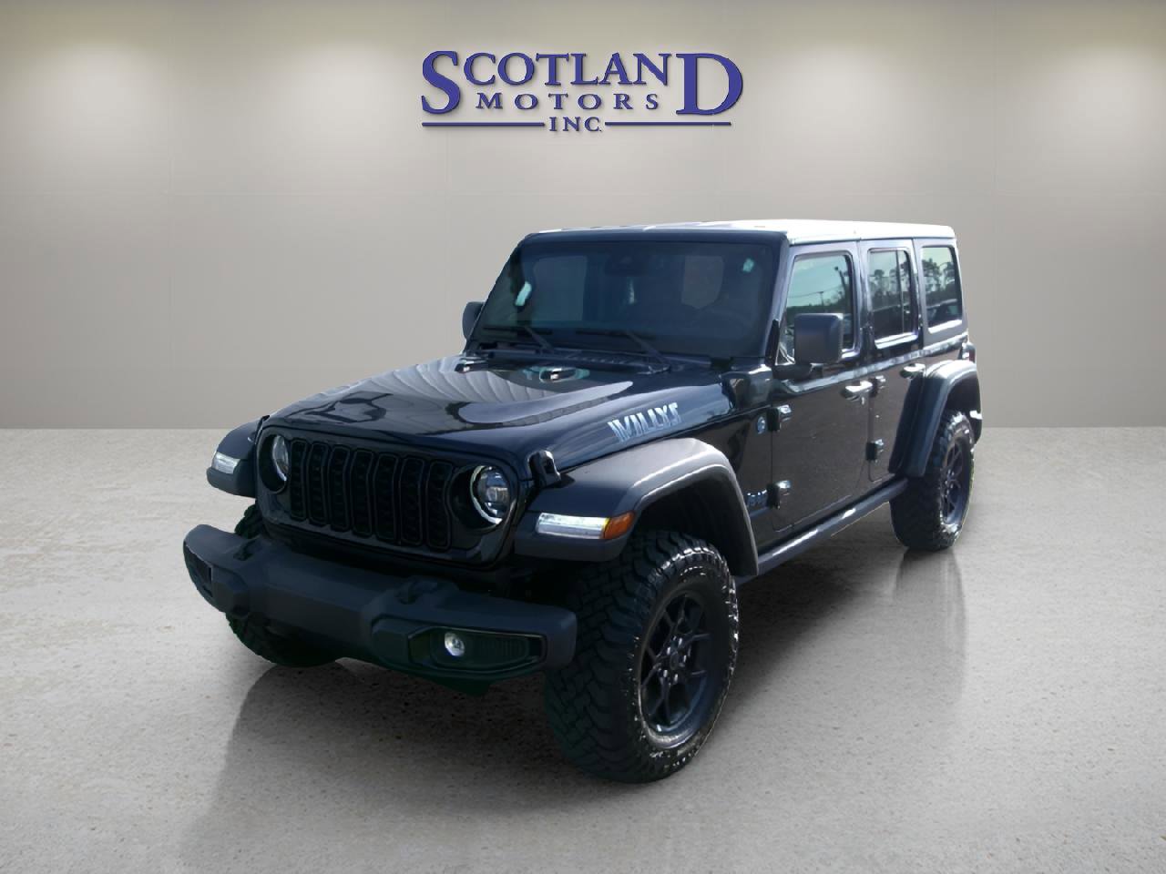 Used 2025 Jeep Wrangler Sport S AWD/4WD image 2