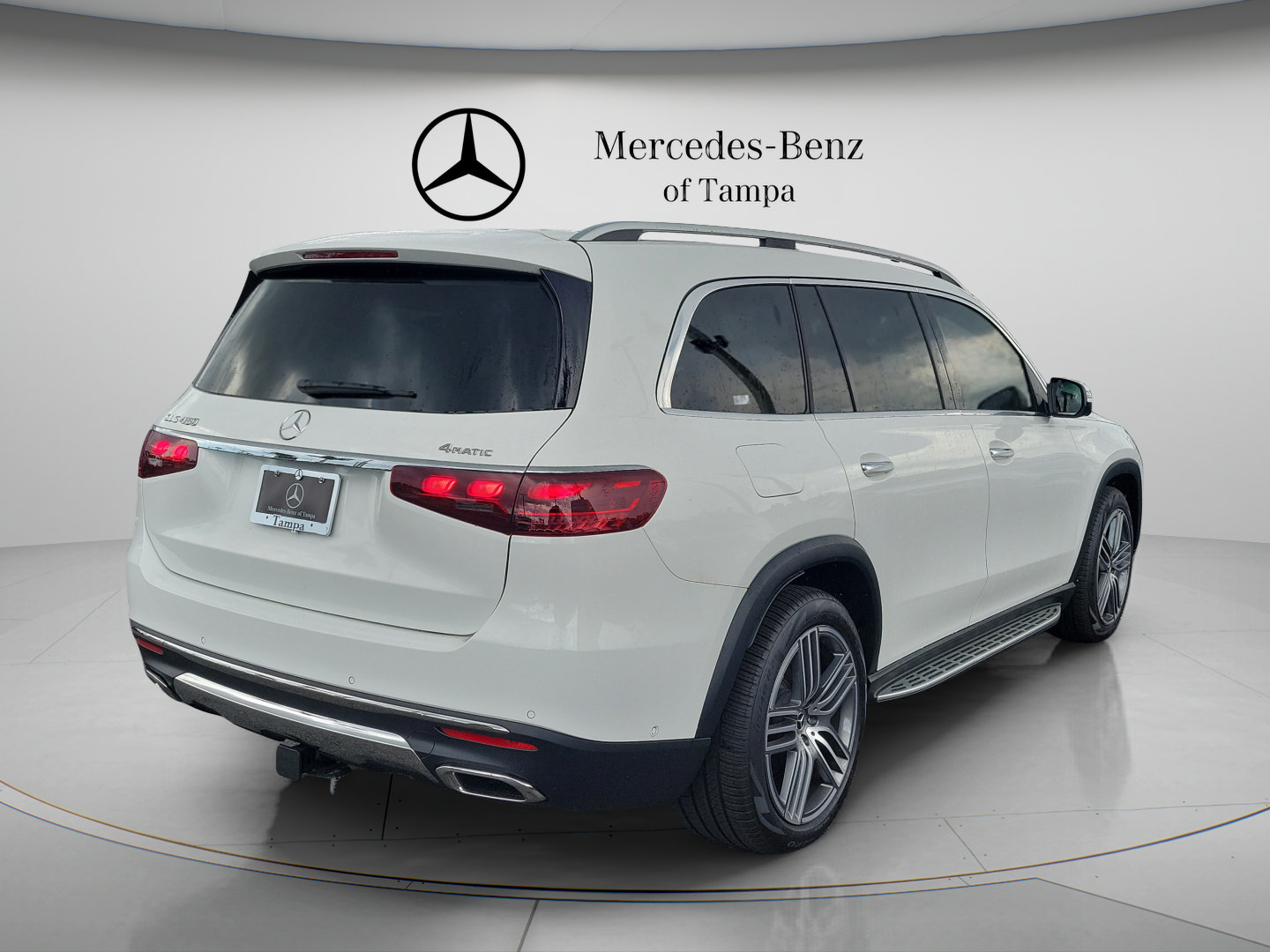 New 2026 Mercedes-Benz GLS 450 4MATIC image 3