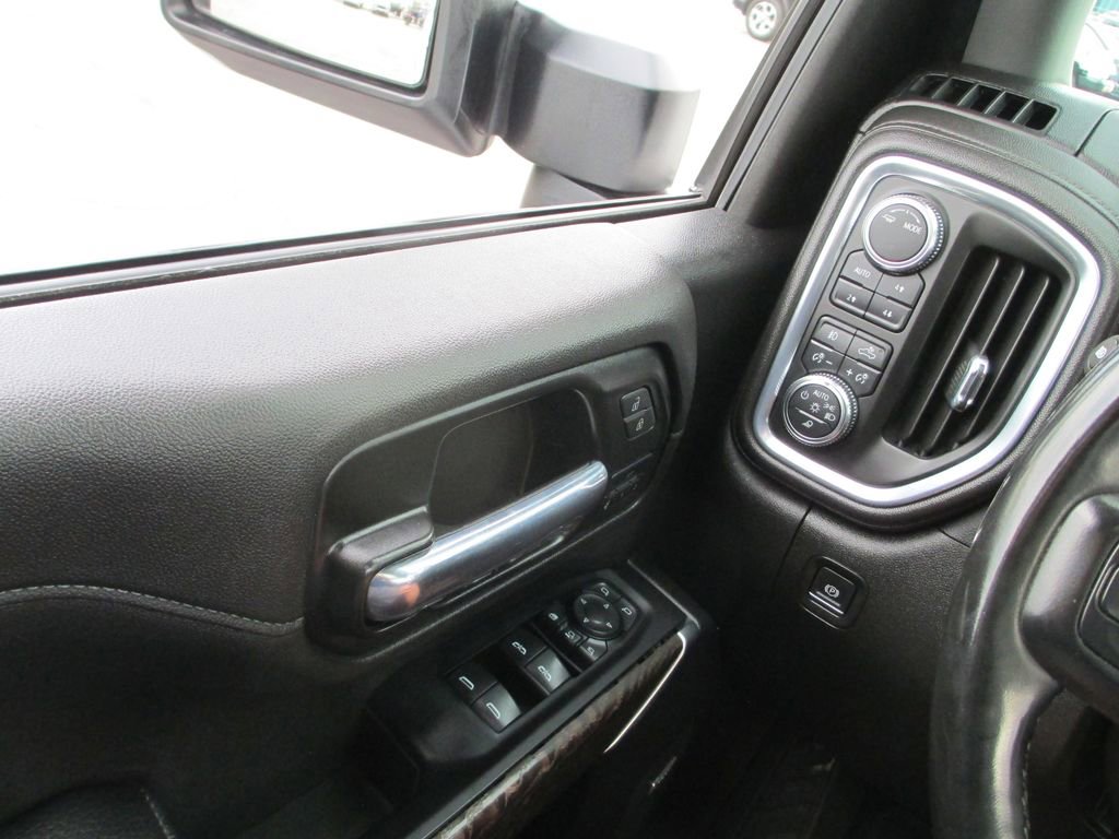 Used 2023 GMC Sierra 2500 Denali w/ Denali Ultimate Package image 31