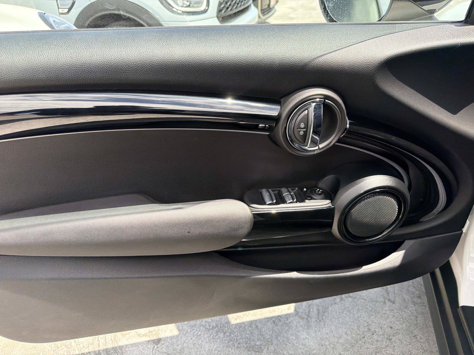 Used 2023 MINI Cooper S FWD image 7