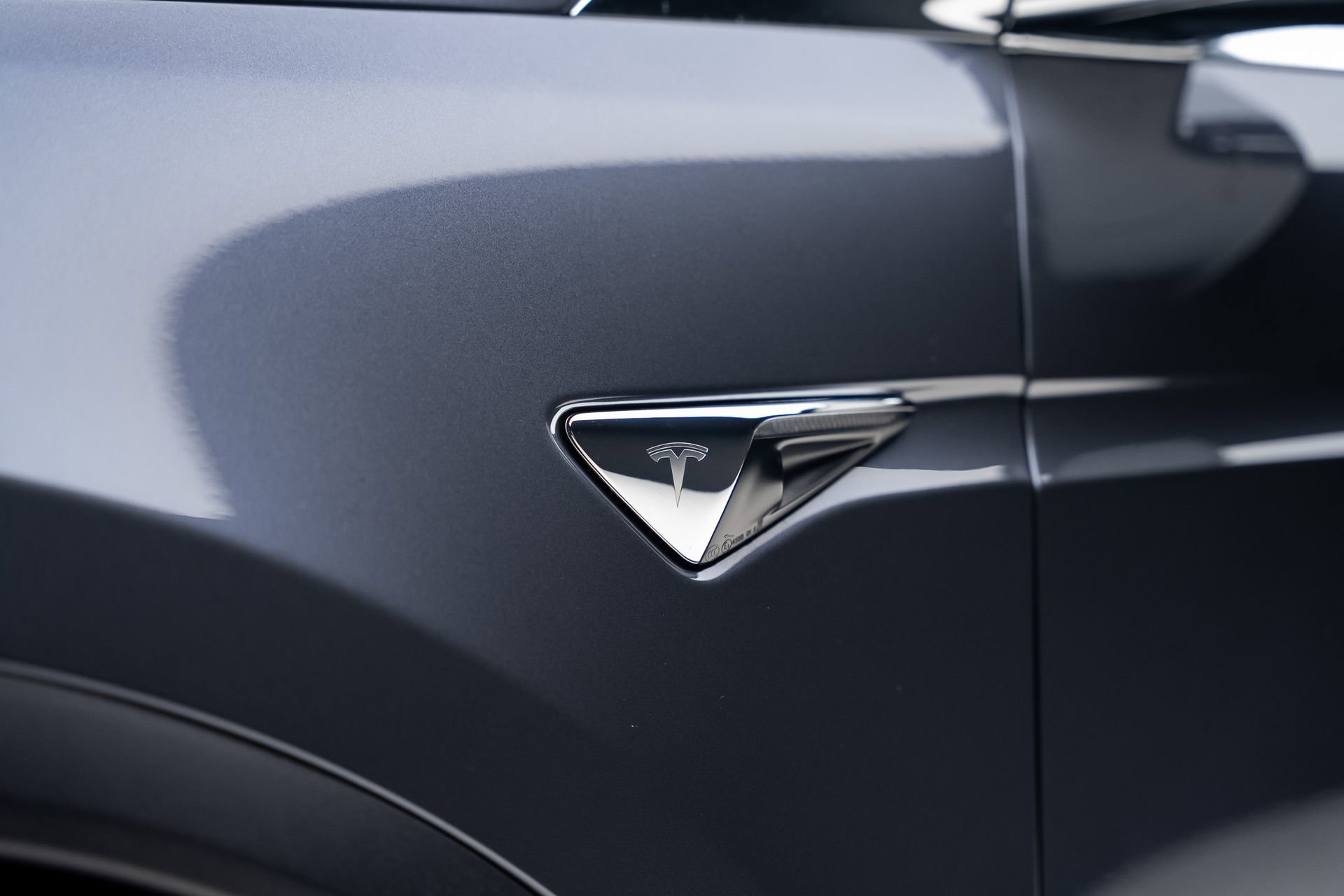 Used 2018 Tesla Model X 75D AWD/4WD image 23