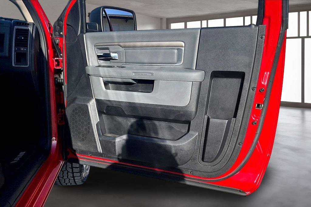 Used 2014 RAM 1500 Express image 24