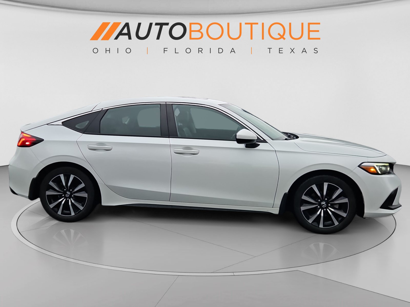Used 2023 Honda Civic EX-L image 6