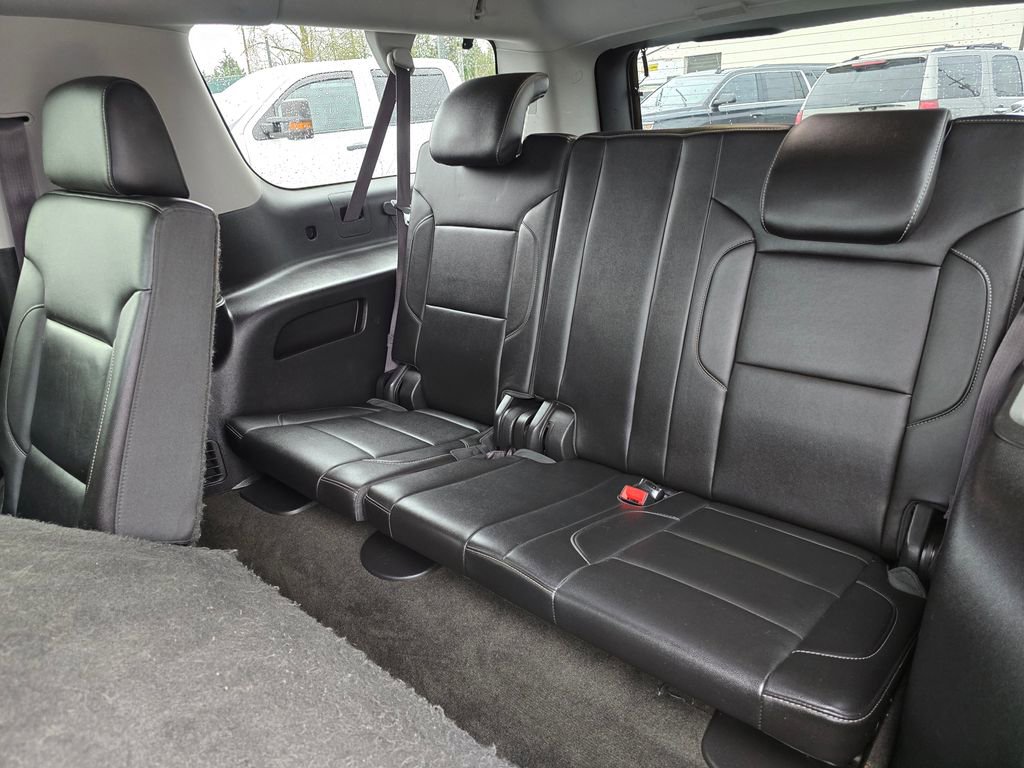 Used 2015 Chevrolet Suburban LT AWD/4WD image 19