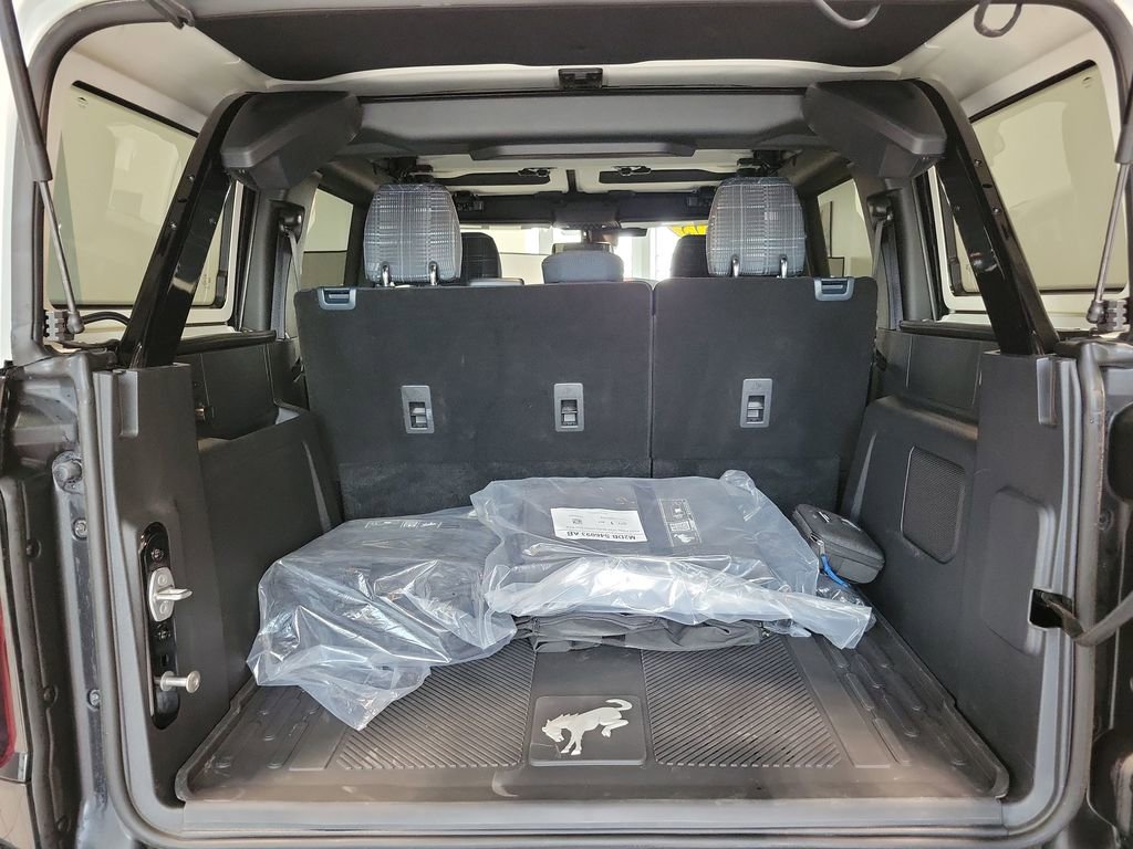 Used 2025 Ford Bronco Heritage Edition AWD/4WD image 14
