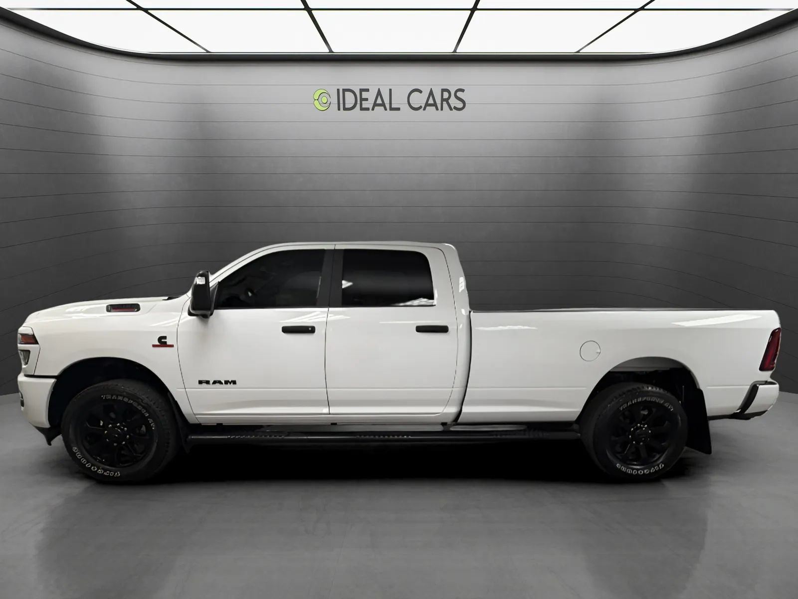 Used 2026 RAM 3500 Big Horn AWD/4WD image 8