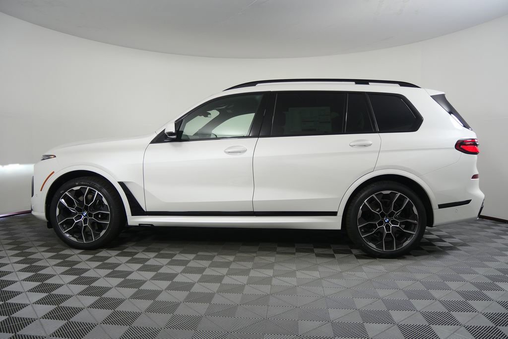 New 2026 BMW X7 xDrive40i w/ Executive Package image 6