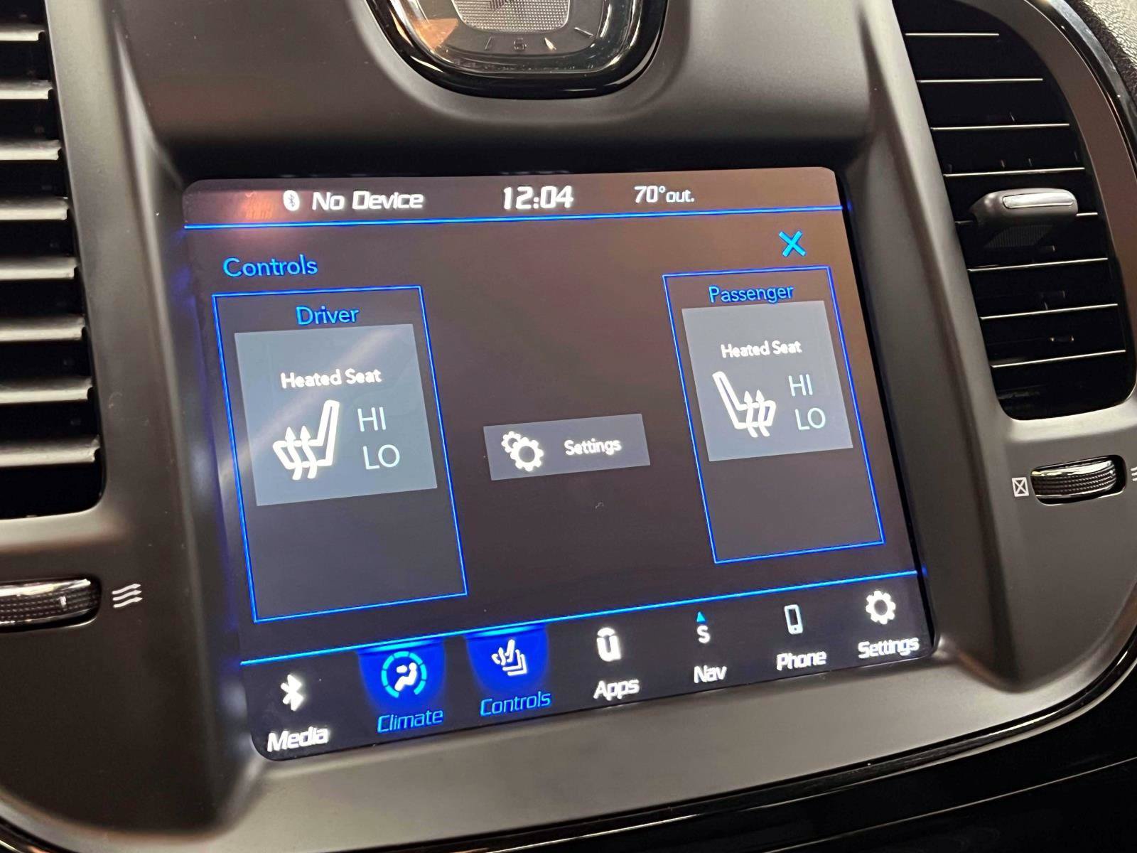 Used 2023 Chrysler 300 S w/ Safetytec Plus Group RWD image 28