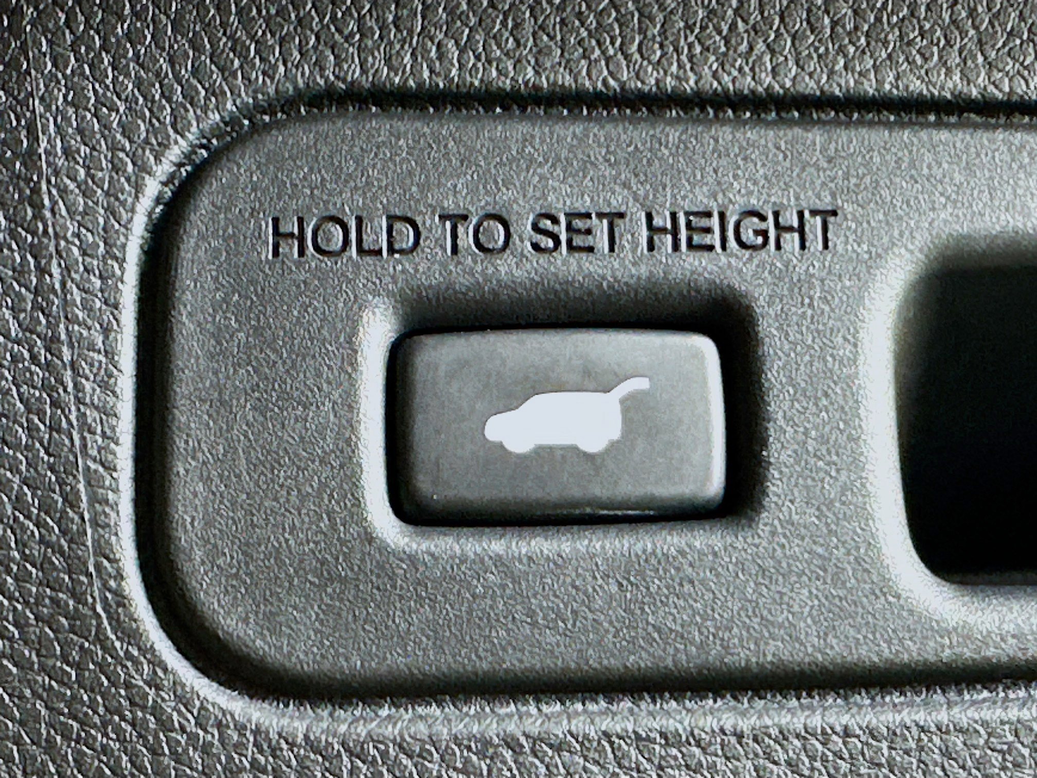 Used 2025 Honda Pilot EX-L image 30