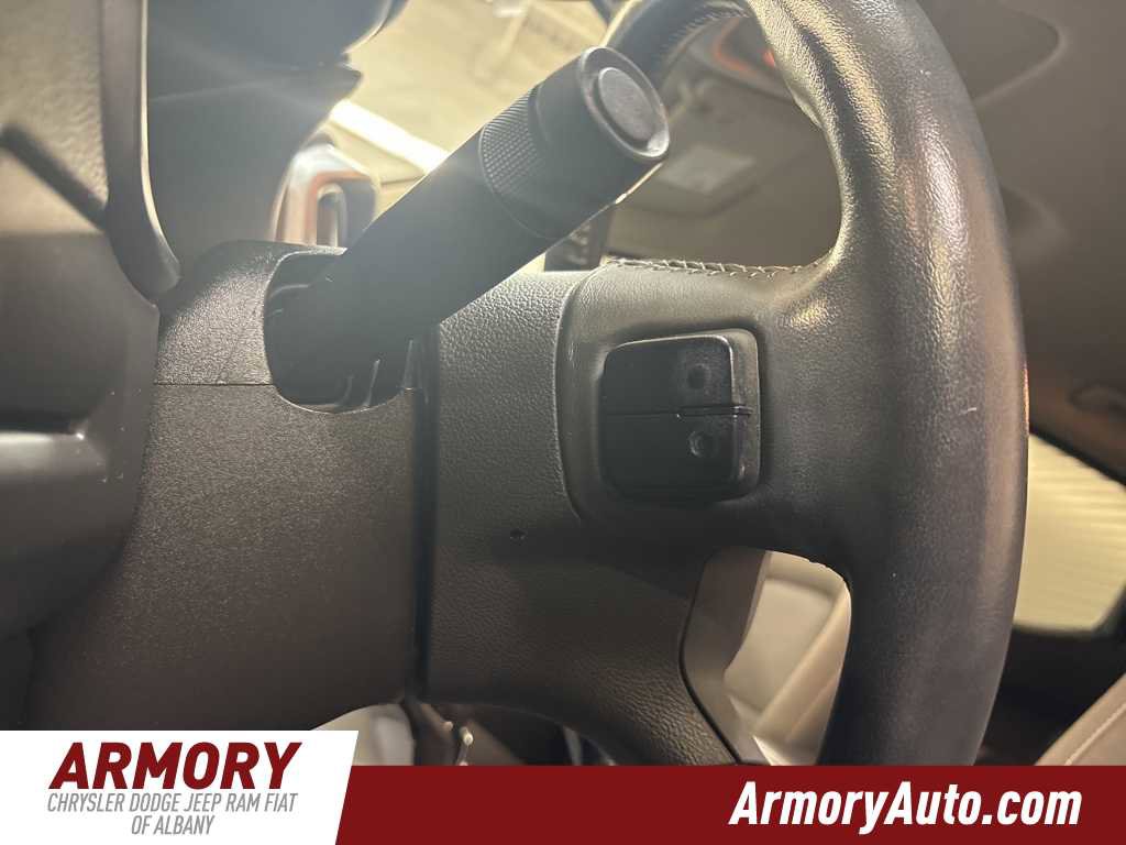 Used 2022 Chevrolet Colorado LT w/ LT Convenience Package image 12