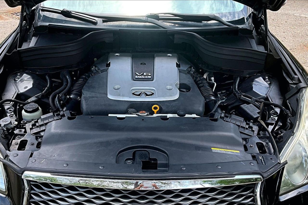 Used 2017 INFINITI QX50 2WD w/ Premium Plus Package image 30