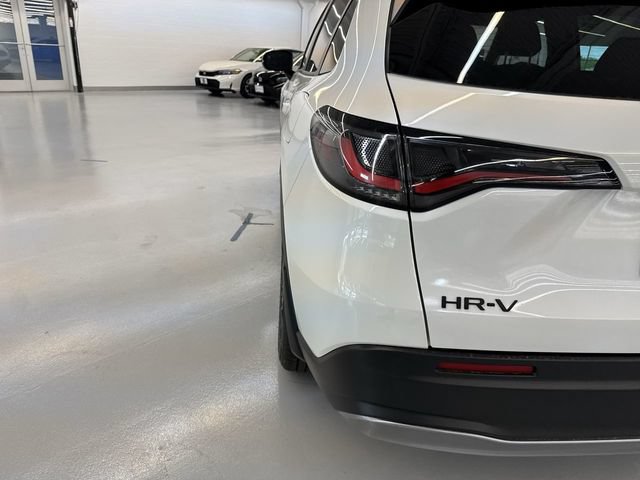 New 2027 Honda HR-V Sport image 28