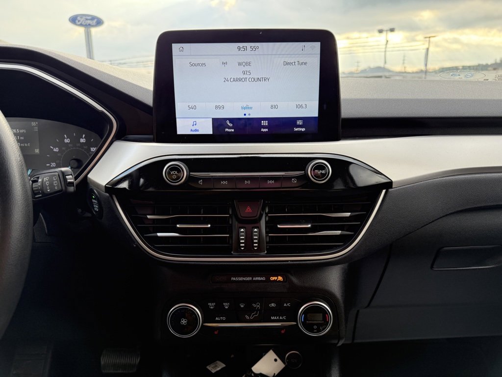 Used 2020 Ford Escape SE image 13