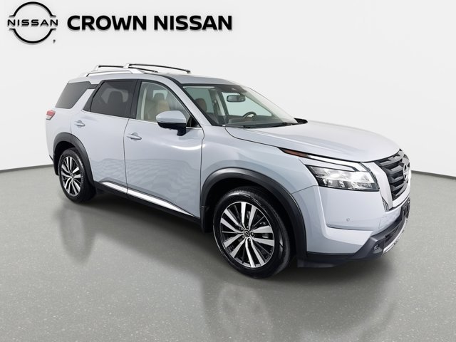 Certified 2022 Nissan Pathfinder Platinum w/ Cargo Package image 4