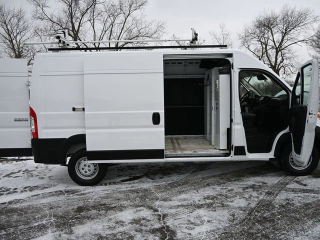 Used 2024 RAM ProMaster 2500 w/ Convenience Group image 43